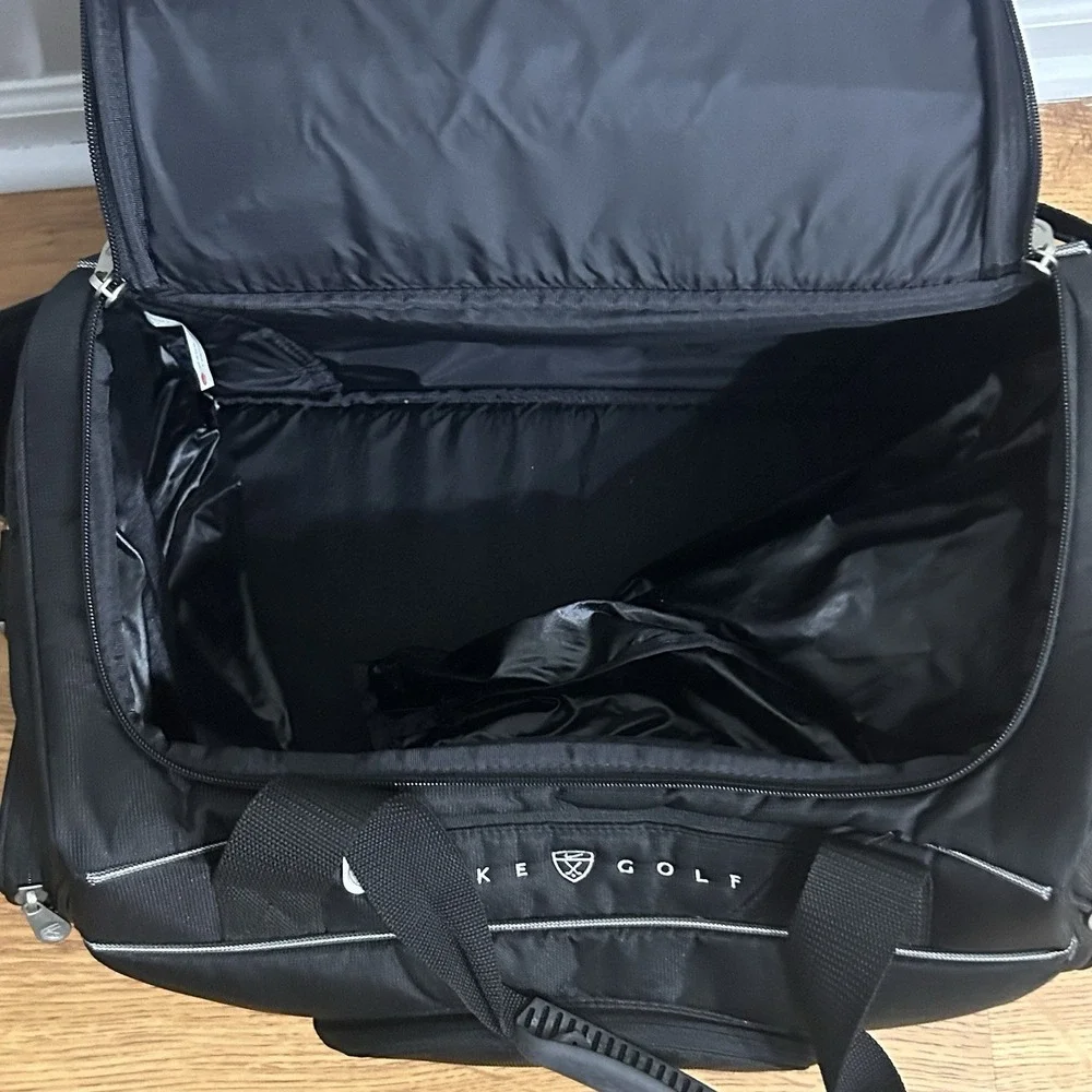 Nike Golf Duffel Bag Black Travel Gym Bag Foundation Fighting Blindness Logo